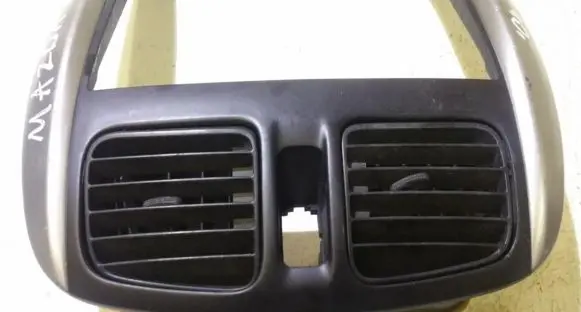 Mazda Premacy Dash center air vent grill