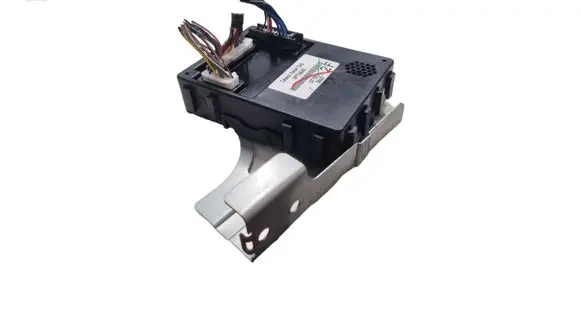 Suzuki Grand Vitara II Comfort/convenience module 3677065J50