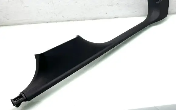 Opel Astra K Rear sill trim cover 322225228