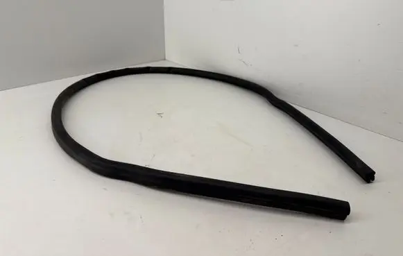 BMW X1 E84 Engine compartment rubber 2990363