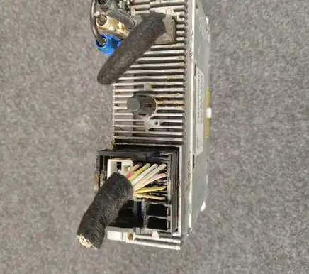 Citroen C4 II Radio/CD/DVD/GPS head unit 9676464080