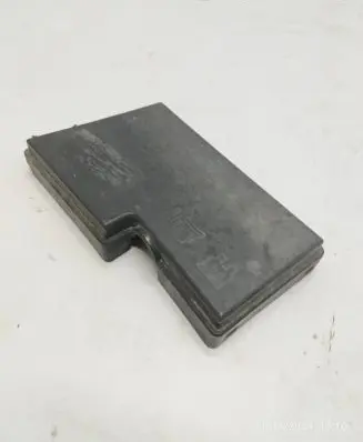 Volvo V50 Fuse box cover 30728347