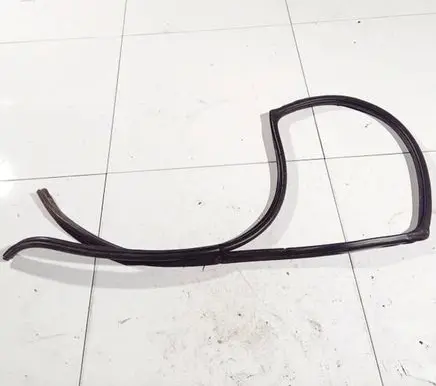 Mazda 3 I Rubber seal rear door 