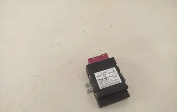 BMW 5 GT F07 Fuel injection pump control unit/module 7240389