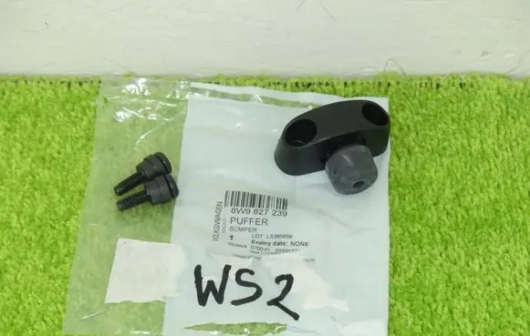 Audi A3 8Y Tailgate/trunk/boot lid buffer 8W9827239