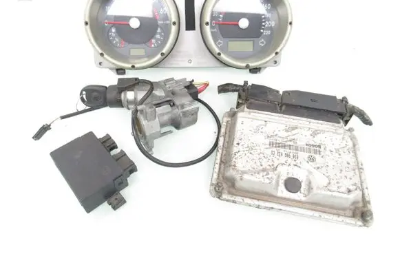 Volkswagen Polo III 6N 6N2 6NF Engine control unit/module ECU 0261207178 030906032CG 6N0920804E