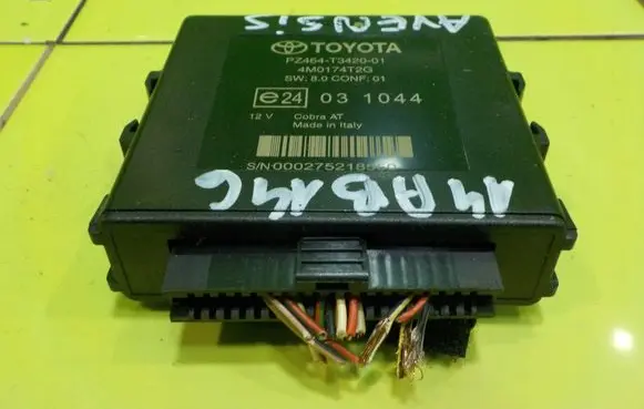 Toyota Avensis T270 Other control units/modules PZ464T342001