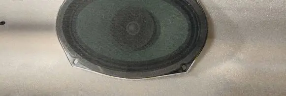 Jeep Cherokee Front door speaker 05091019