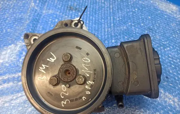 BMW 3 E46 Power steering pump 91208 7787072