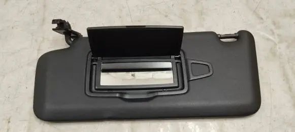 Sun visor clip/hook/bracket