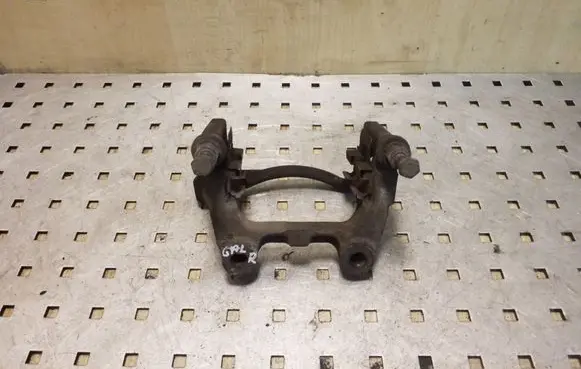 Volkswagen PASSAT CC Brake caliper pad carrier rear 
