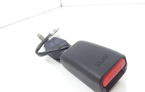 Nissan Pulsar Rear seatbelt buckle 2084135