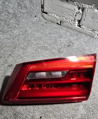 BMW 5 G30 G31 Tailgate rear/tail lights 630342