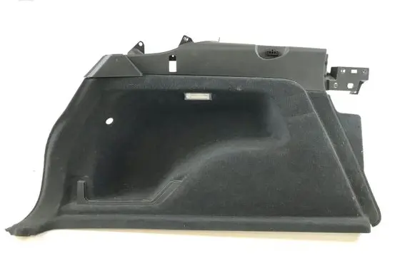 Volkswagen Touareg II Trunk/boot lower side trim panel 7P6863819