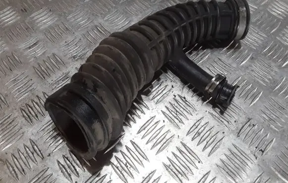 Ford Mondeo Mk III Intercooler hose/pipe 1S719C623DB