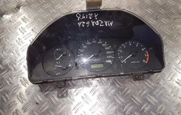 Mazda 626 Speedometer (instrument cluster)