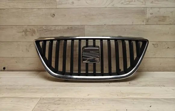Seat Ibiza IV (6J,6P) Front grill 6J0853651