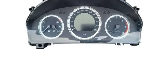 Mercedes-Benz C W204 Speedometer (instrument cluster) A2049003702