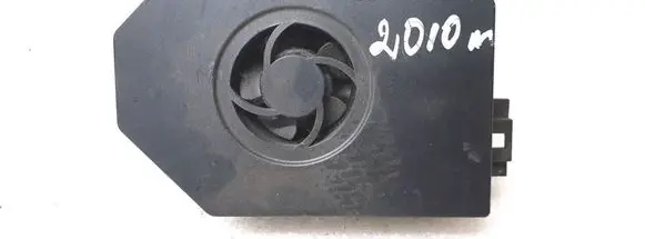Mercedes-Benz ML W164 Sound amplifier A2118705189