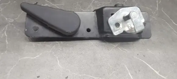 Opel Vivaro Rear door interior handle