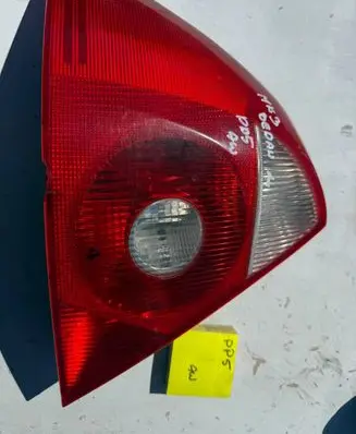 Ford Mondeo Mk III Rear/tail lights 1S7113405