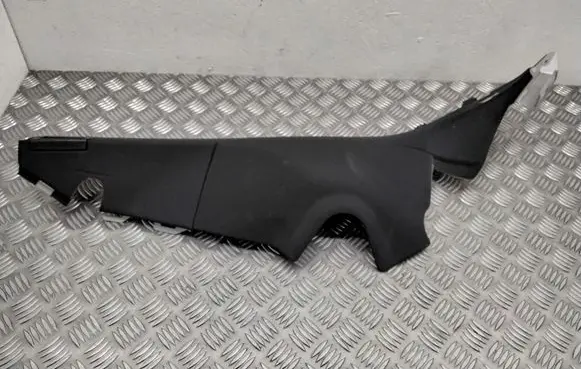 Mercedes-Benz E W212 (D) pillar trim (bottom) A2126901107 A2129230000