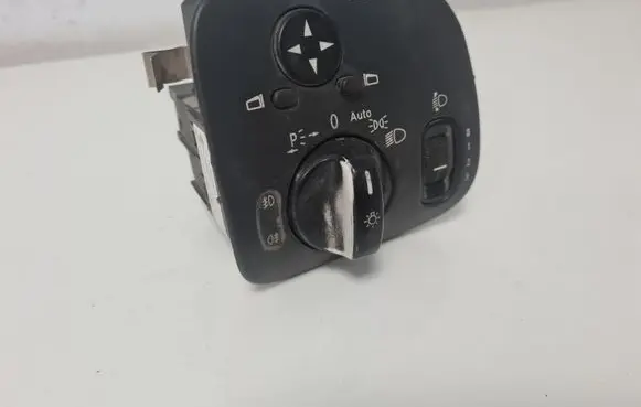 Mercedes-Benz C W203 Light switch A2035450604 04058515