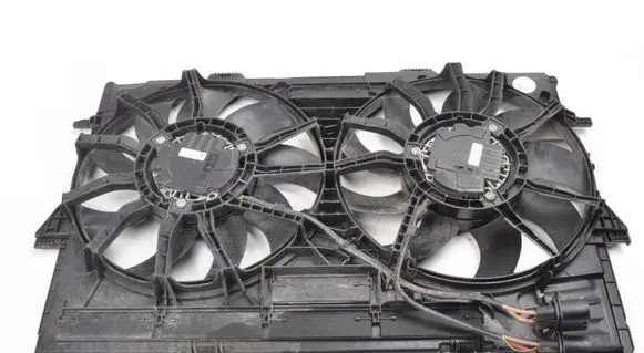 Porsche Macan (95B) Electric radiator cooling fan 95B121003E