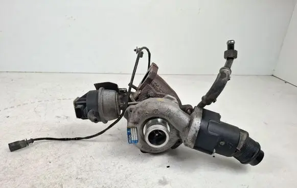 Audi A4 S4 B8 8K Turbo 03L145701D