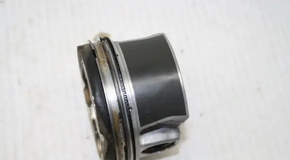 BMW X1 U11 Piston 5A27AC3 11255A27AC3