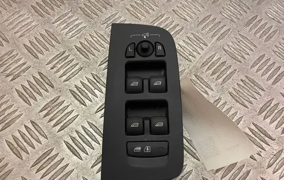 Volvo XC60 Electric window control switch 31433407
