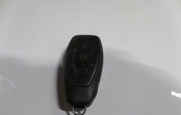 Ford Mondeo MK IV Ignition key/card 7S7T15K601DB