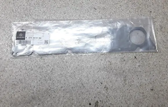 Mercedes-Benz ML W164 Other cylinder head part A2731420180