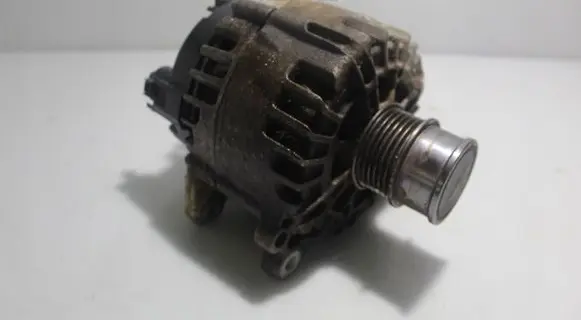 Skoda Octavia Mk3 (5E) Generator/alternator 04C903023K