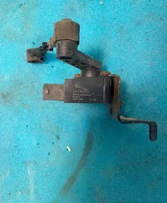 Land Rover Range Rover Velar Headlight/headlamp level sensor GX733C280CA LR090680 T2H3166