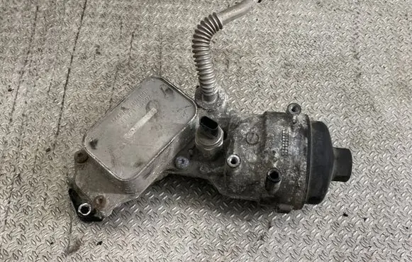 Peugeot 308 Engine oil radiator 1193138S02