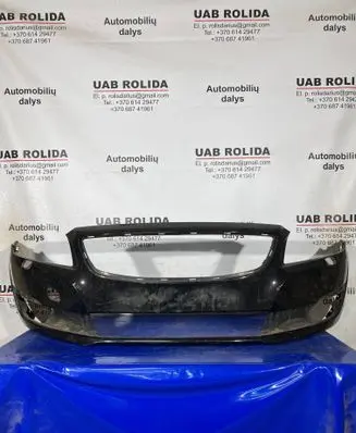 Volvo V70 Front bumper 31353444