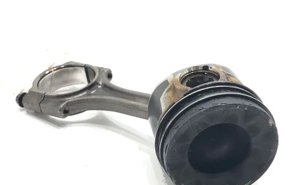 Toyota ProAce City Piston with connecting rod DV5RD