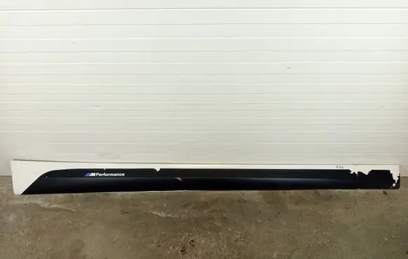 BMW 3 E90 E91 Side skirt front trim PROGE90MPA
