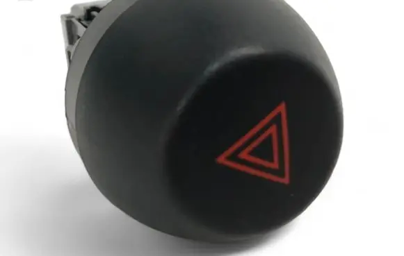 Toyota RAV 4 (XA30) Hazard light switch 15B060