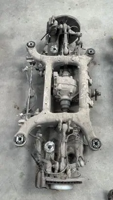 BMW 5 F10 F11 Rear axle beam 