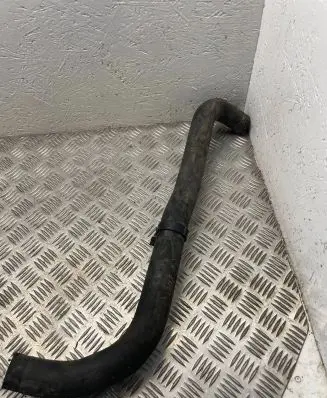 Chrysler Grand Voyager IV Engine coolant pipe/hose