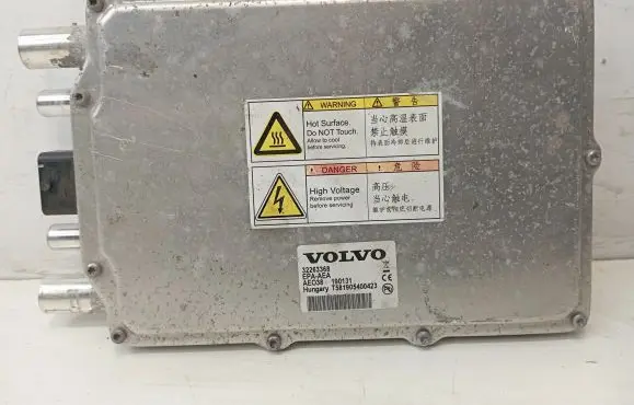 Volvo XC60 Voltage converter inverter 32263368