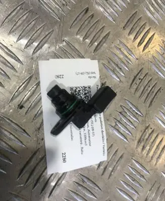 Skoda Yeti (5L) Camshaft position sensor 030907601E