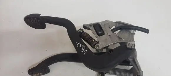 BMW 3 F30 F35 F31 Pedal assembly 3500686064401 678711