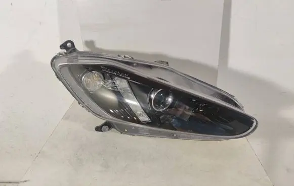 Maserati GranTurismo Headlight/headlamp 257413600