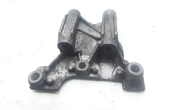 Volkswagen Transporter - Caravelle T5 Engine mounting bracket 070199843A