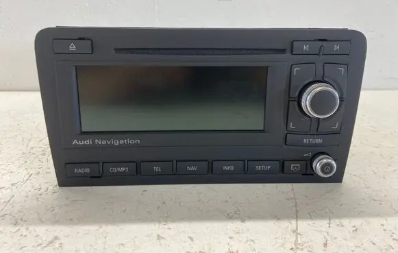 Audi A3 S3 8P Radio/CD/DVD/GPS head unit 8P0035193EX 7612062090