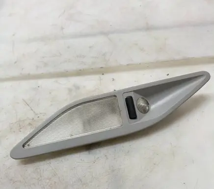 BMW 5 E39 Rear seat light 8363611