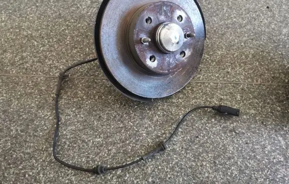 Fiat 500 Rear wheel hub
